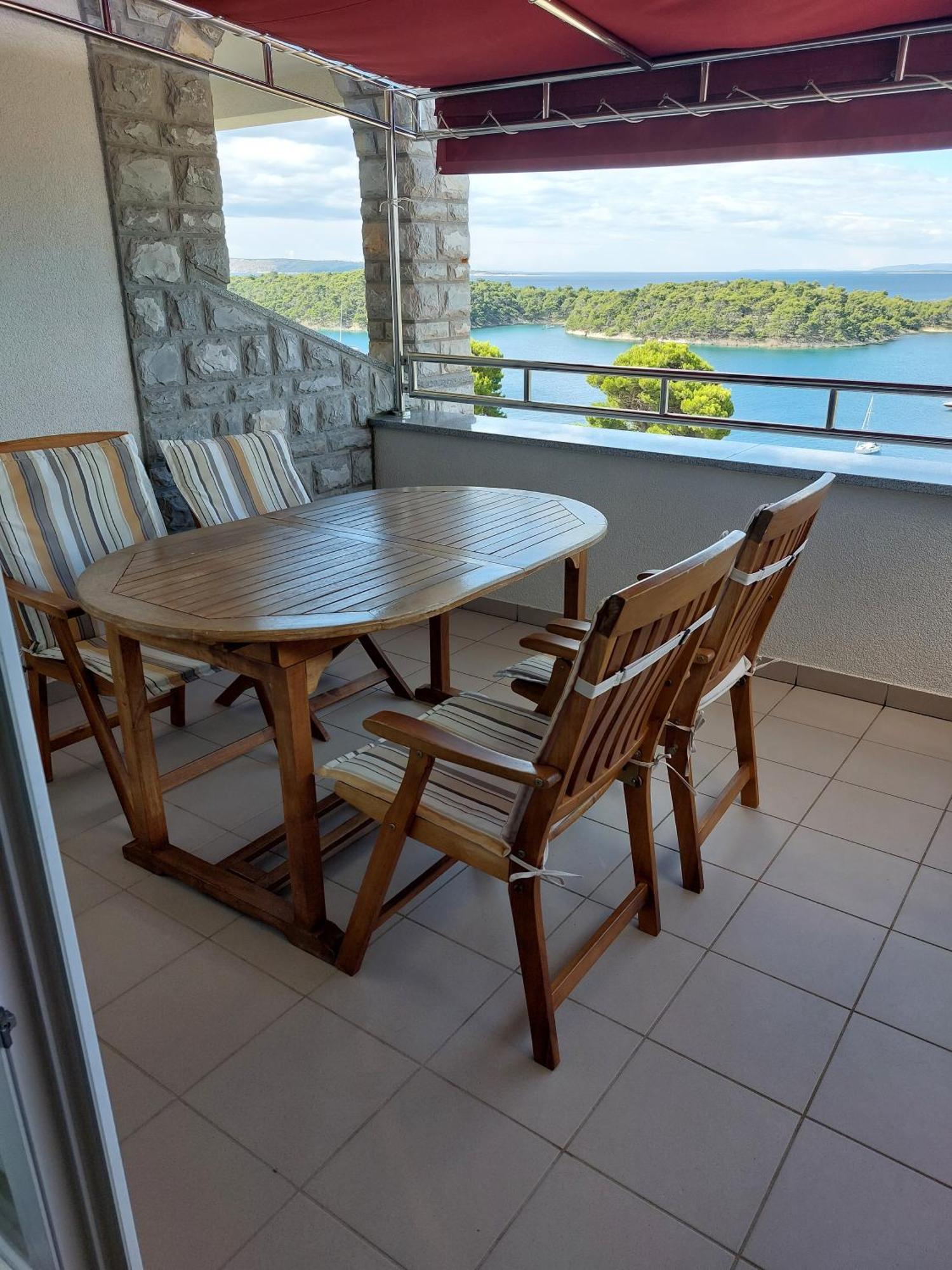 Apartments Mlacovic ราบ ภายนอก รูปภาพ