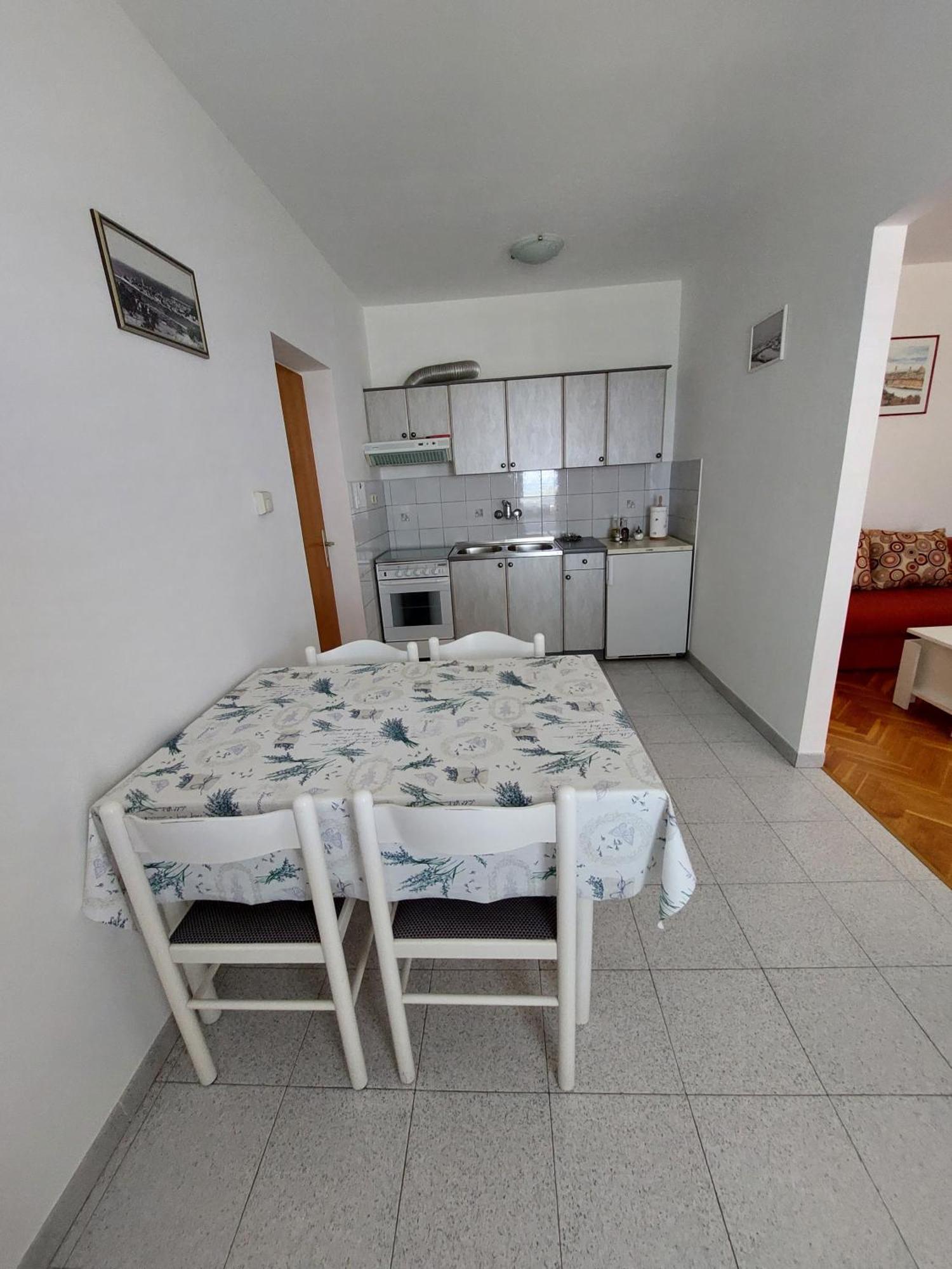 Apartments Mlacovic ราบ ภายนอก รูปภาพ