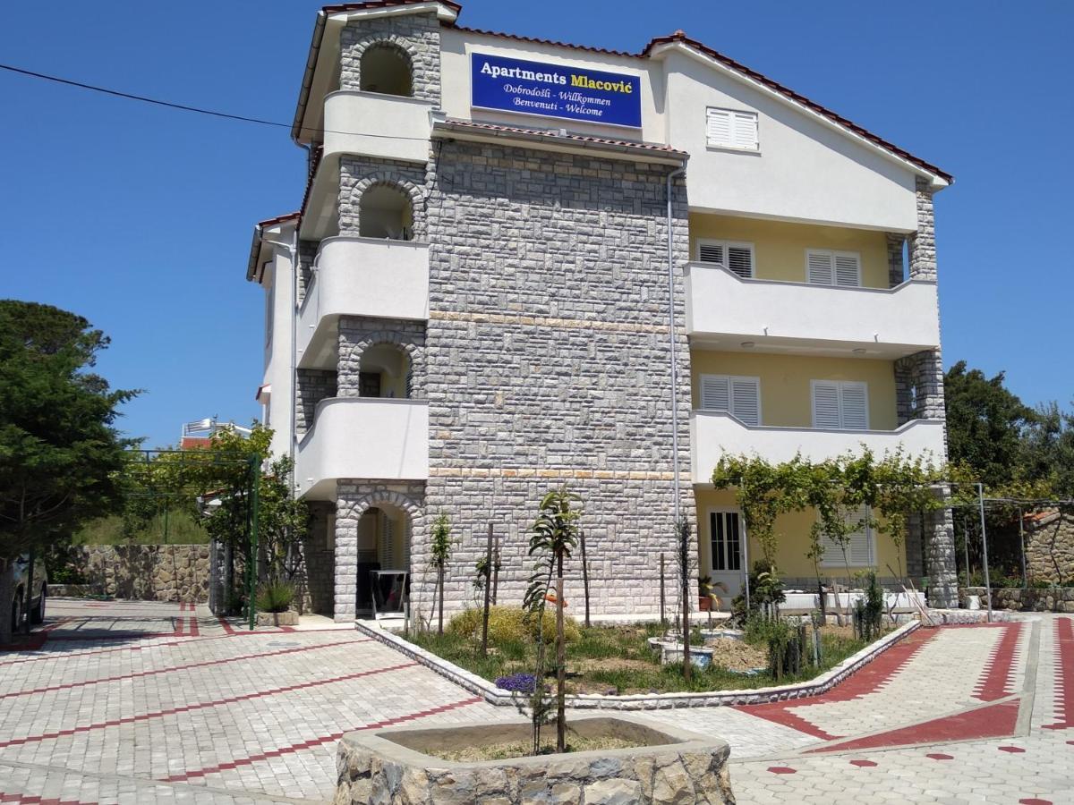 Apartments Mlacovic ราบ ภายนอก รูปภาพ